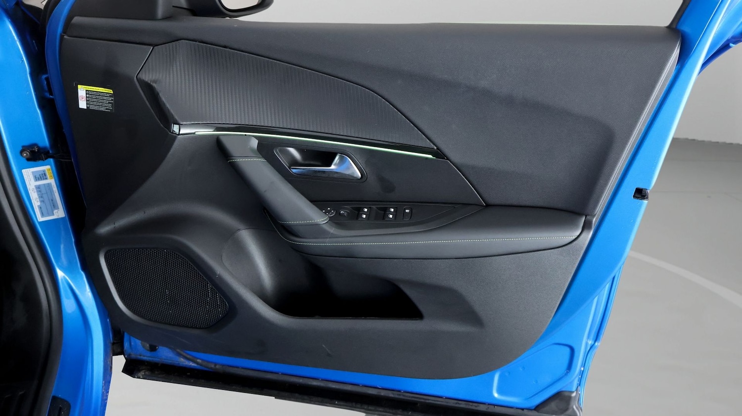 Used Peugeot 2008 2022 for sale - 77620792: Photo 15