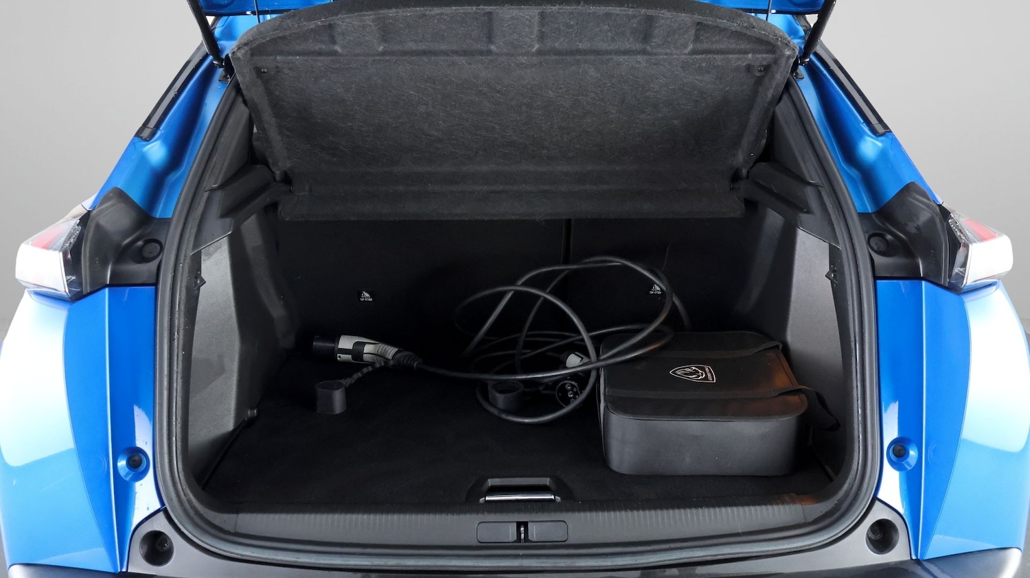 Used Peugeot 2008 2022 for sale - 77620792: Photo 17