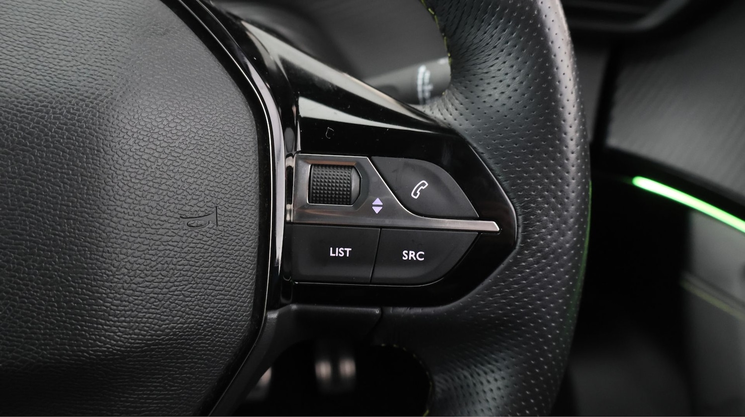 Used Peugeot 2008 2022 for sale - 77620792: Photo 20