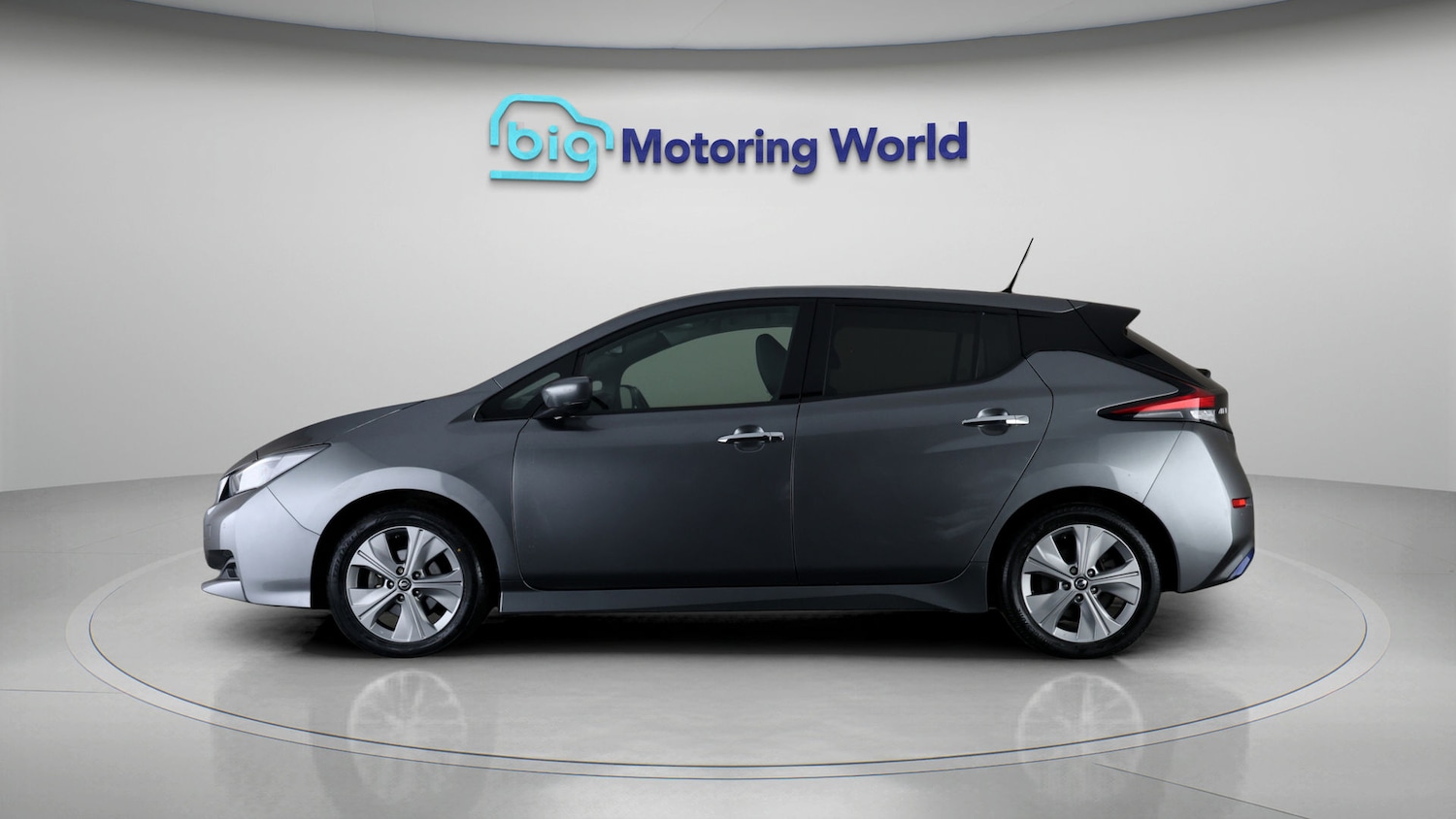 Used Nissan Leaf 2020 for sale - 77401159: Photo 4