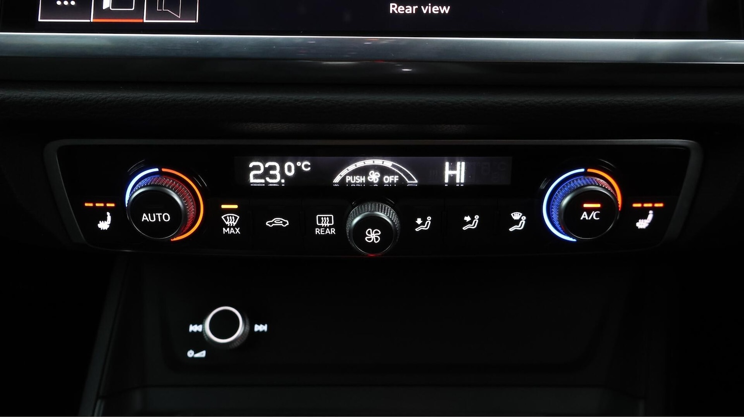 Used Audi Q3 2020 for sale - 75977895: Photo 12