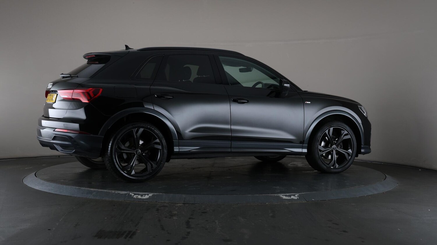 Used Audi Q3 2020 for sale - 75977895: Photo 65