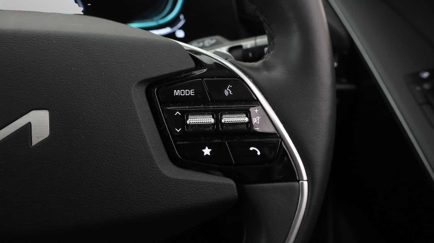 Used Kia Niro 2023 for sale - 77393054: Photo 24