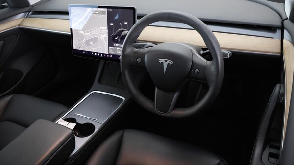 Used Tesla Model 3 2021 for sale - 76239220: Photo 10