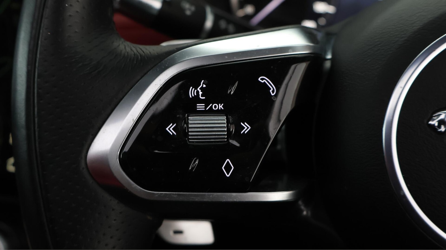 Used Jaguar F-Pace 2022 for sale - 76484826: Photo 24