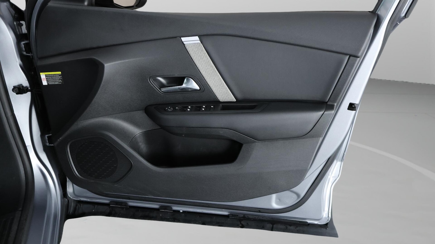 Used Citroen C4 2024 for sale - 76380490: Photo 14