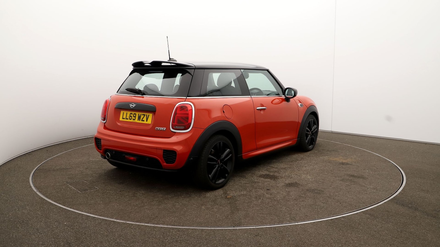 Used MINI Hatch 2019 for sale - 76811816: Photo 47