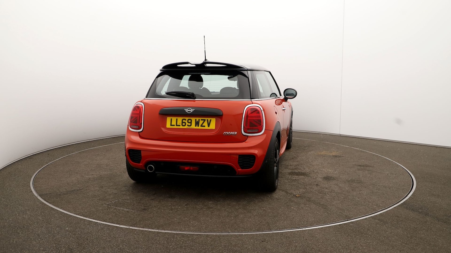 Used MINI Hatch 2019 for sale - 76811816: Photo 49