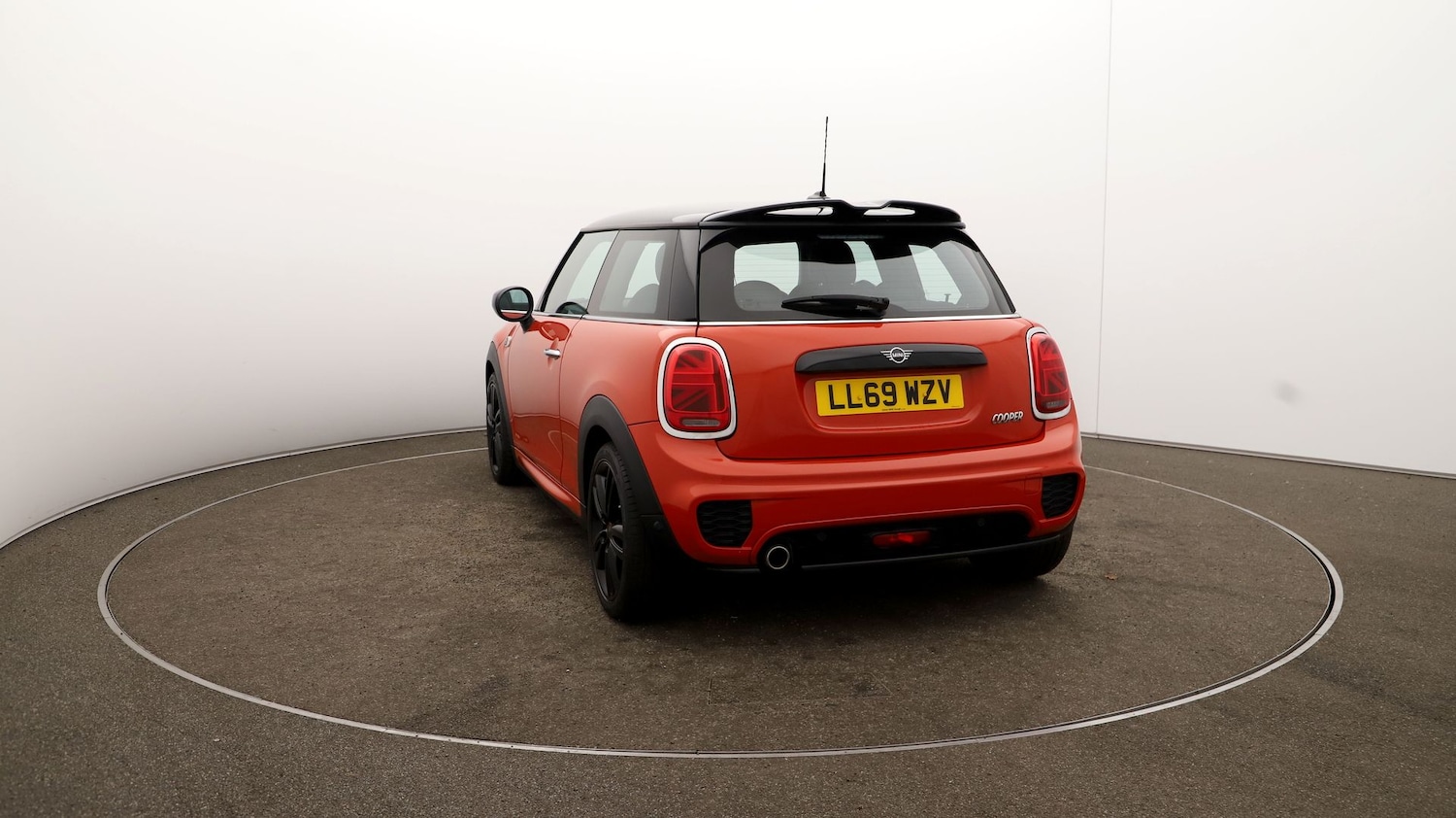 Used MINI Hatch 2019 for sale - 76811816: Photo 53