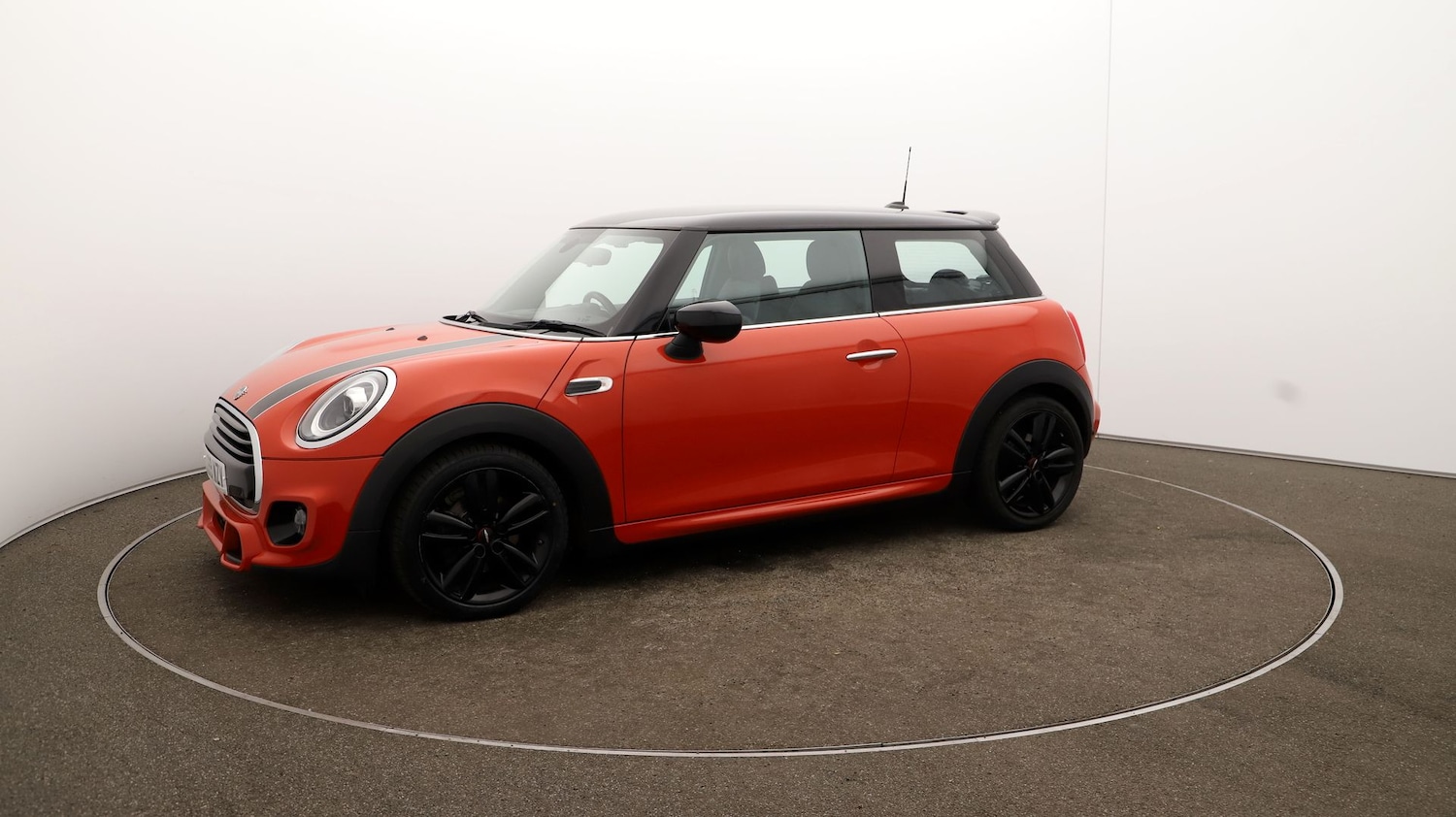 Used MINI Hatch 2019 for sale - 76811816: Photo 60