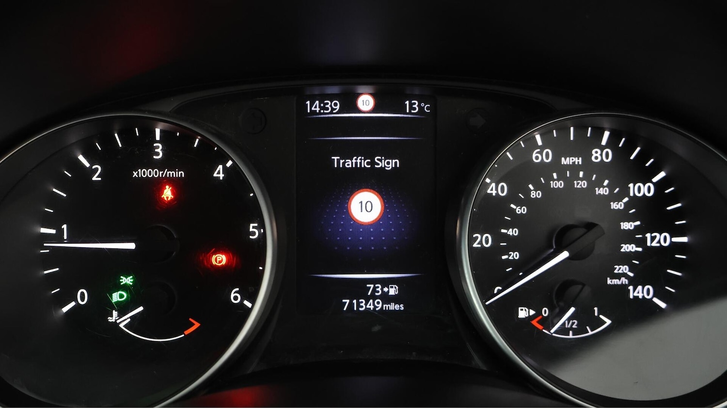 Used Nissan Qashqai 2018 for sale - 76370986: Photo 11