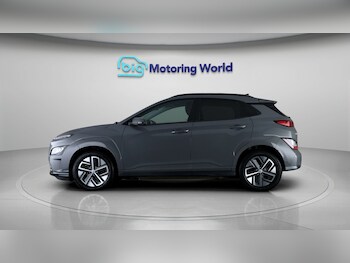 Used Hyundai KONA 2022 for sale - 77401160: Photo