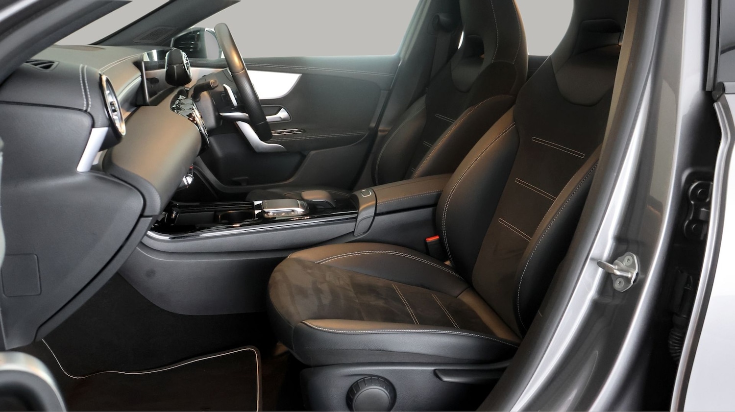 Used Mercedes-Benz A-Class 2022 for sale - 77767952: Photo 14