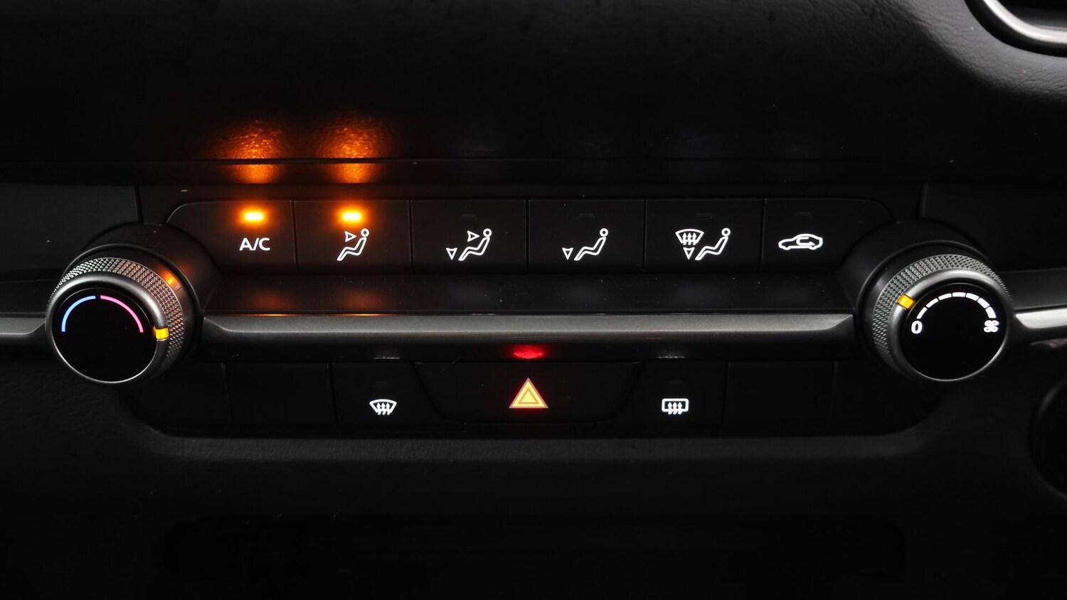 Used Mazda CX-30 2025 for sale - 75954105: Photo 14