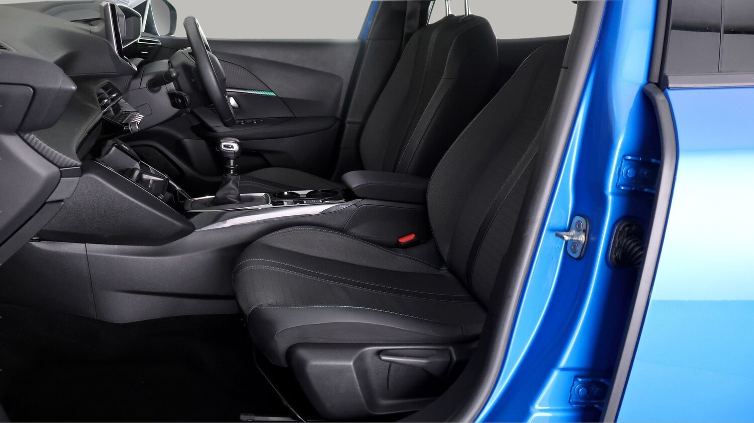 Used Peugeot 2008 2021 for sale - 77463325: Photo 13