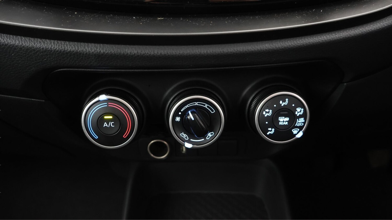 Used Toyota Aygo X 2022 for sale - 77930545: Photo 11