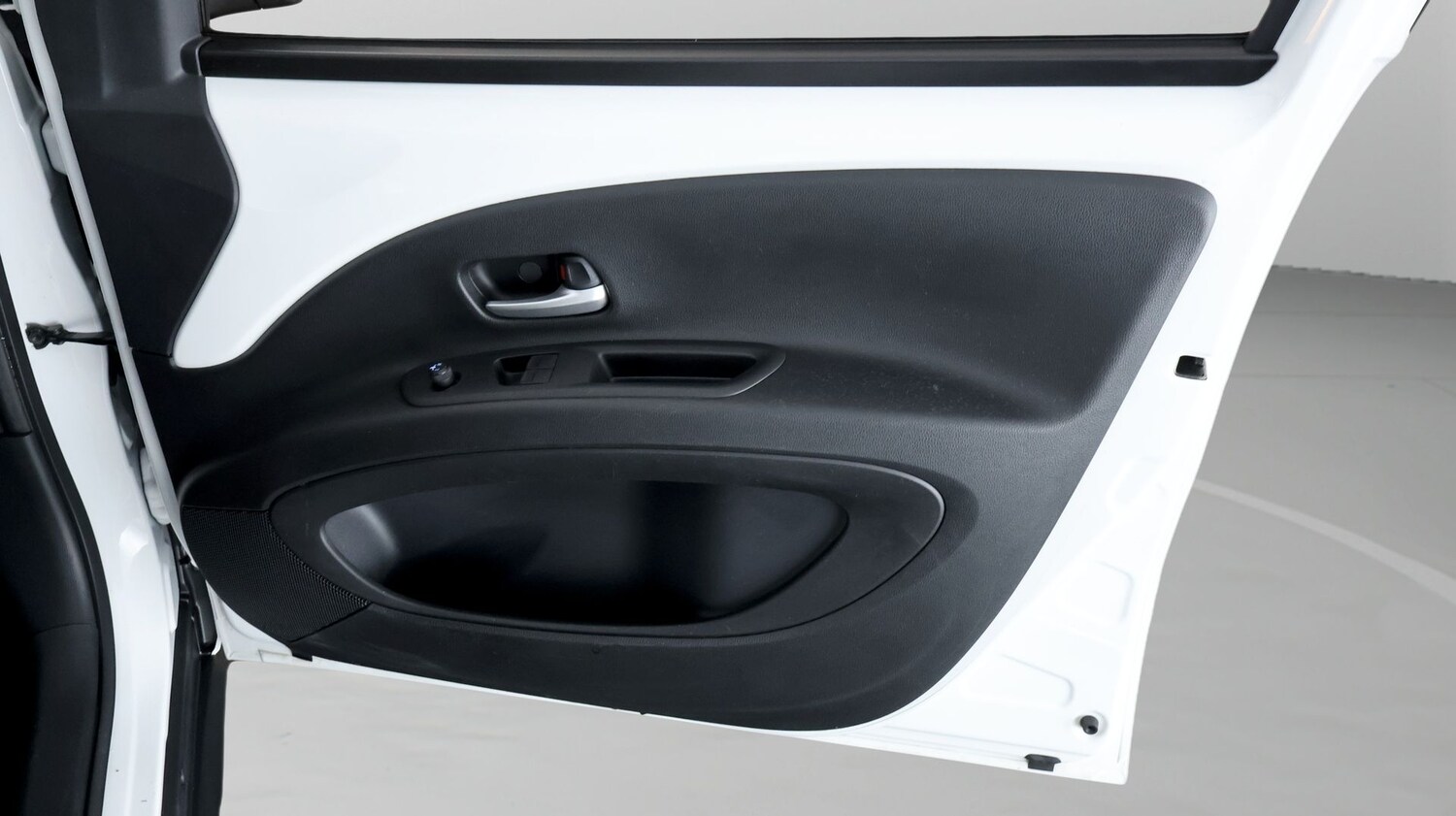 Used Toyota Aygo X 2022 for sale - 77930545: Photo 14