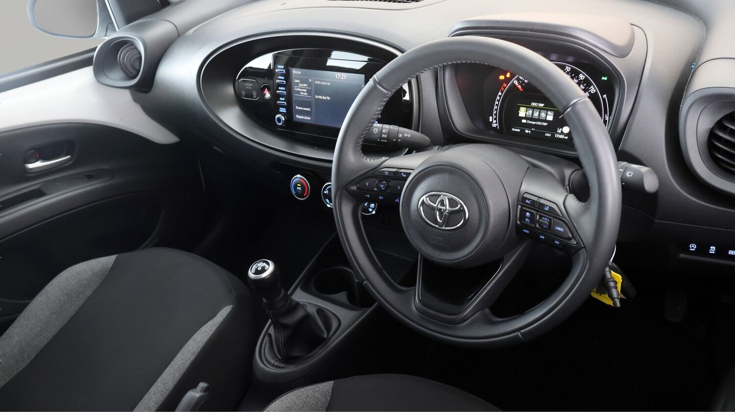 Used Toyota Aygo X 2022 for sale - 77930545: Photo 9