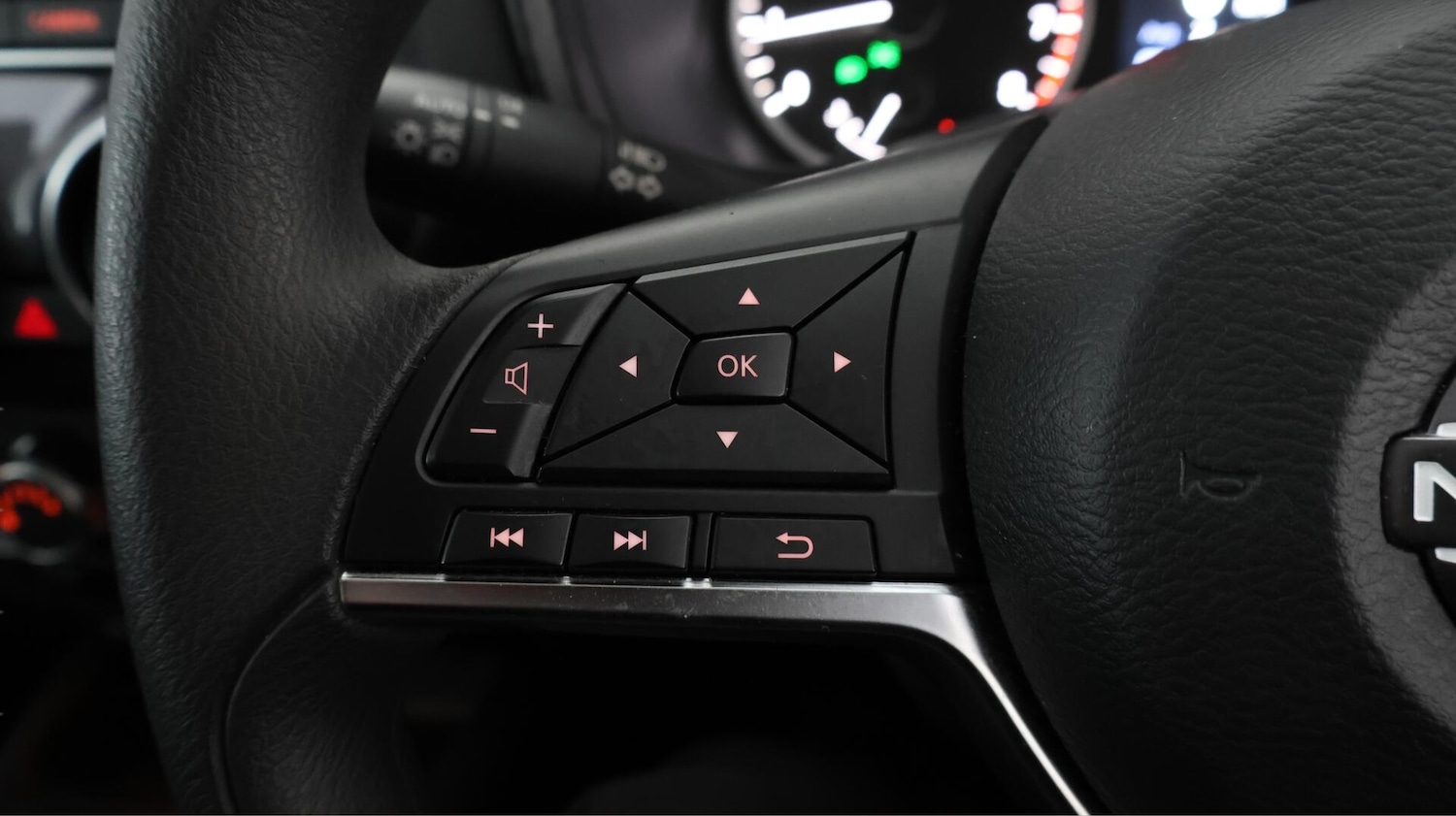 Used Nissan Juke 2024 for sale - 76743525: Photo 22