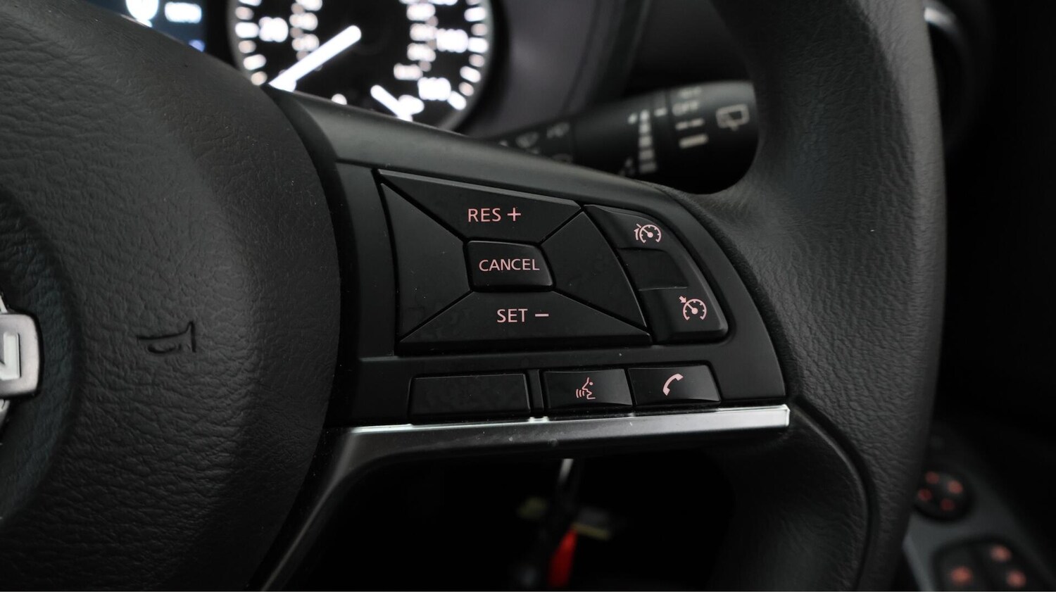 Used Nissan Juke 2024 for sale - 76743525: Photo 23