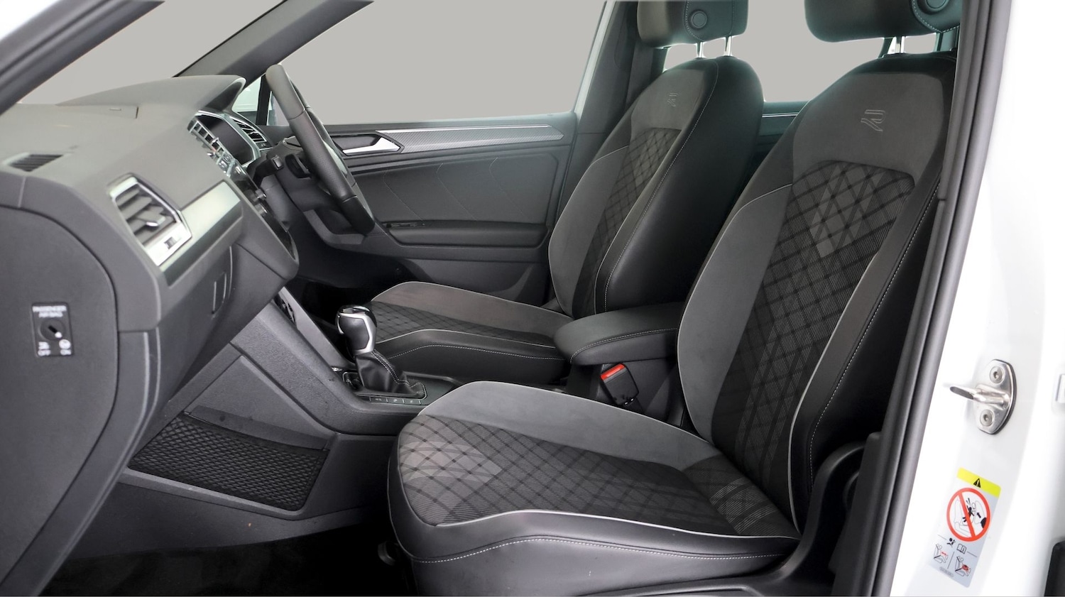 Used Volkswagen Tiguan for sale - 77412566: Photo 14