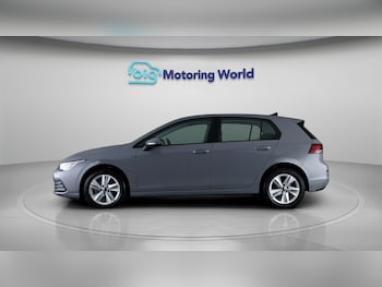 Used Volkswagen Golf 2024 for sale - 77902649: Photo