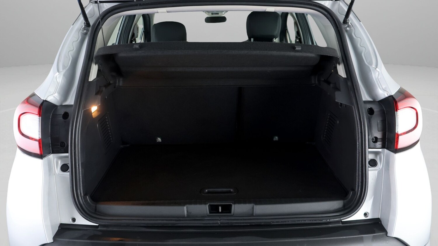 Used Renault Captur 2019 for sale - 77791499: Photo 16