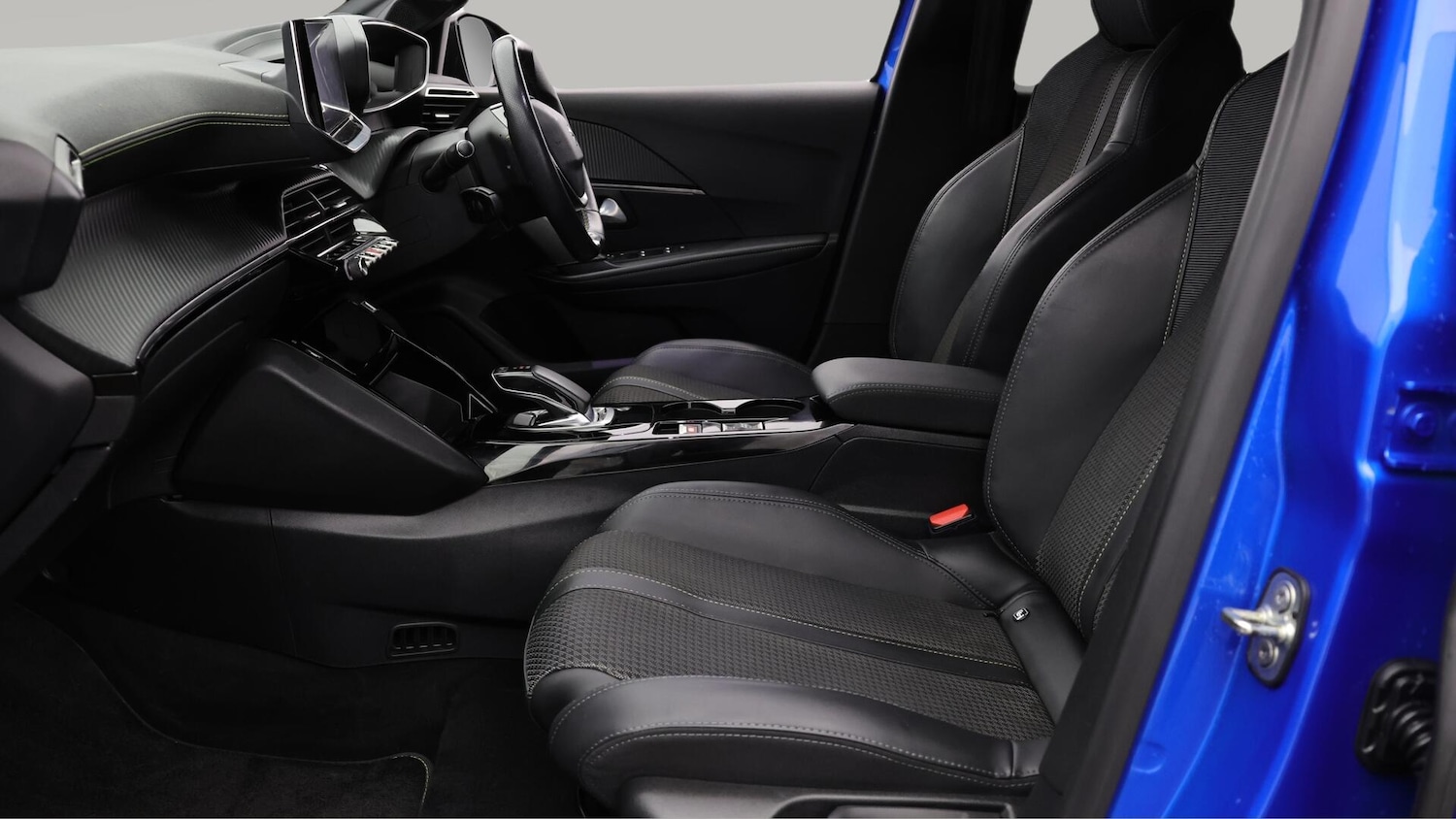 Used Peugeot 208 2021 for sale - 76472627: Photo 15