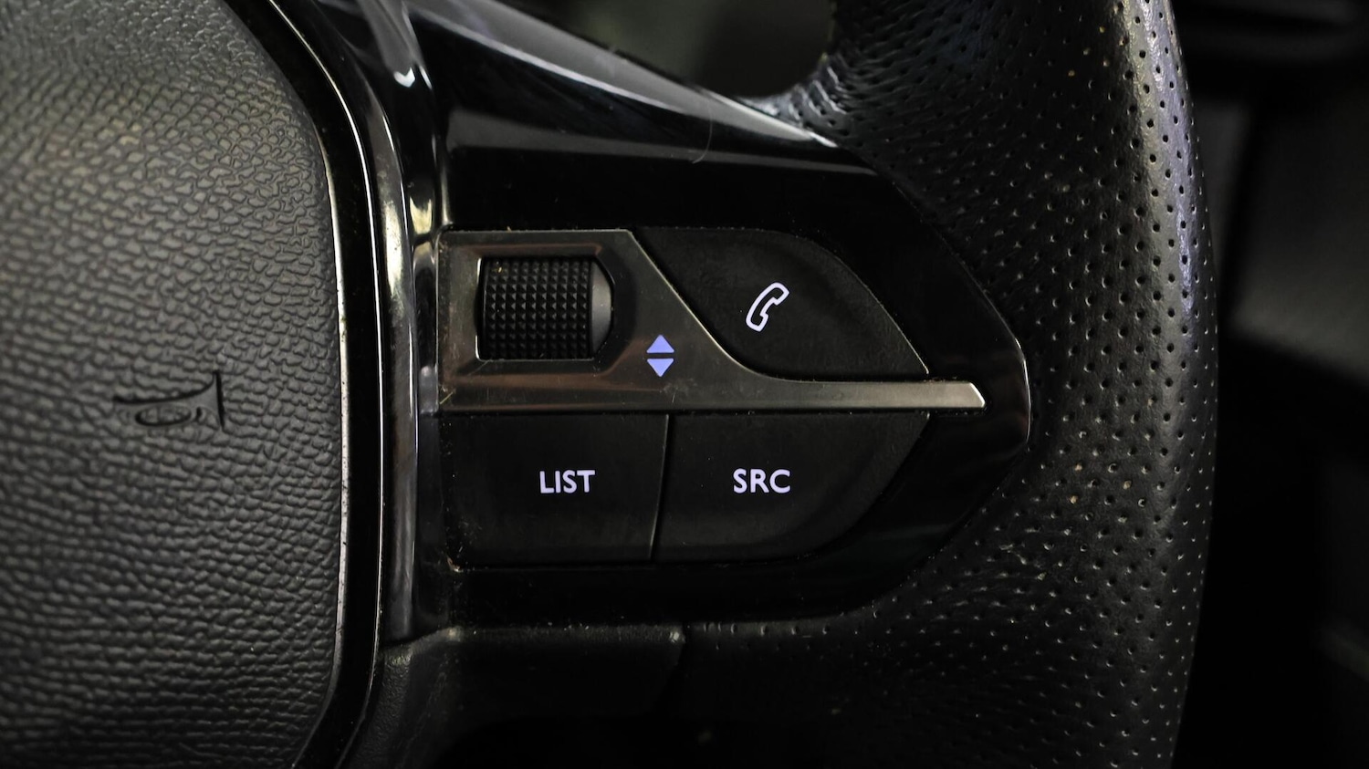 Used Peugeot 208 2021 for sale - 76472627: Photo 24