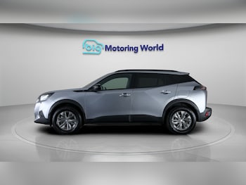 Used Peugeot E-2008 2023 for sale - 79179602: Photo
