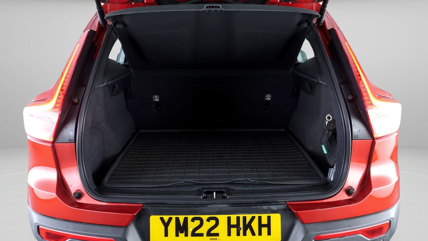 Used Volvo XC40 2022 for sale - 78081219: Photo 17