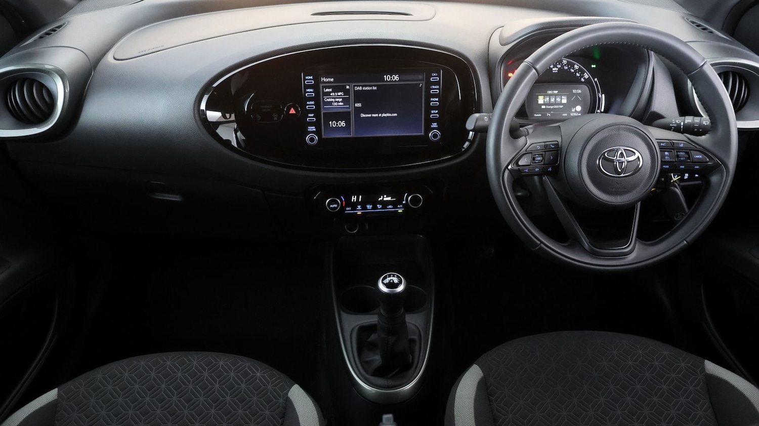 Used Toyota Aygo X 2022 for sale - 77296938: Photo 12