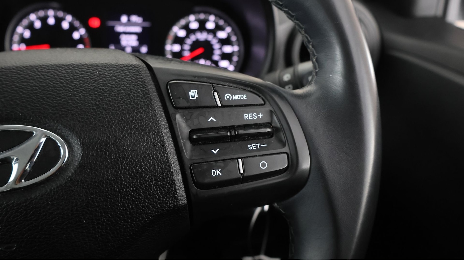 Used Hyundai i10 2023 for sale - 77883709: Photo 21