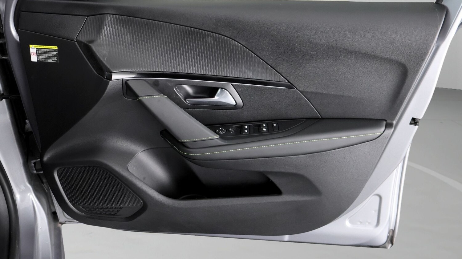 Used Peugeot 208 2023 for sale - 77182102: Photo 15