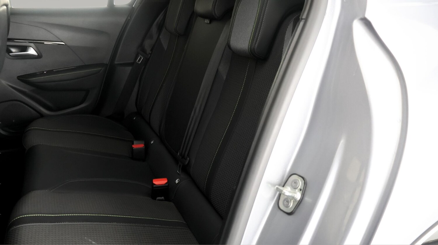 Used Peugeot 208 2023 for sale - 77182102: Photo 16