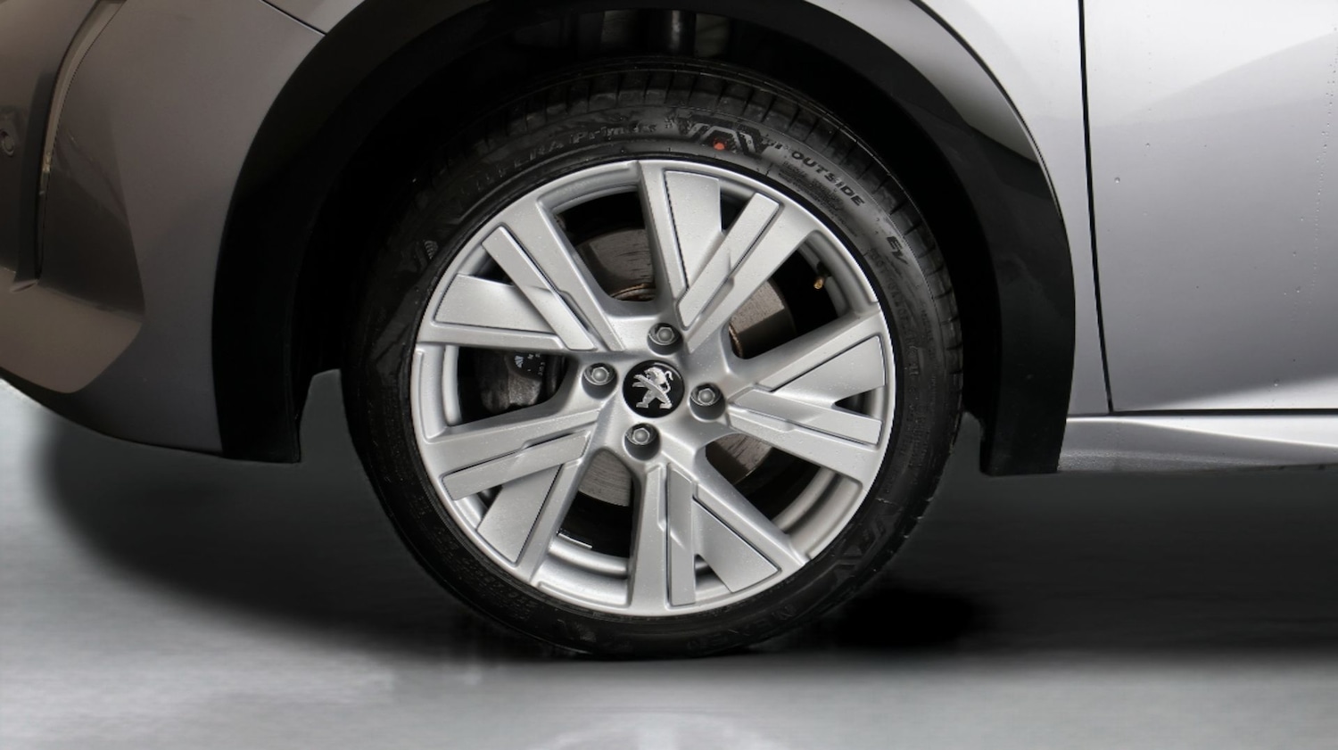 Used Peugeot 208 2023 for sale - 77182102: Photo 18