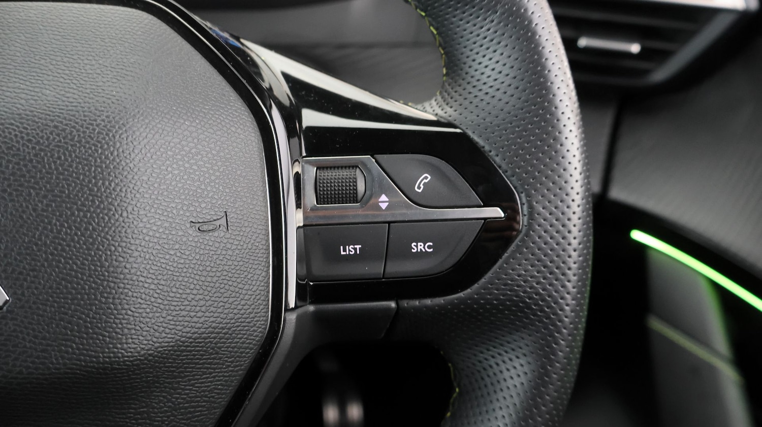 Used Peugeot 208 2023 for sale - 77182102: Photo 25