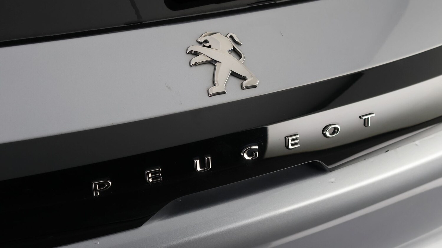Used Peugeot 208 2023 for sale - 77182102: Photo 26