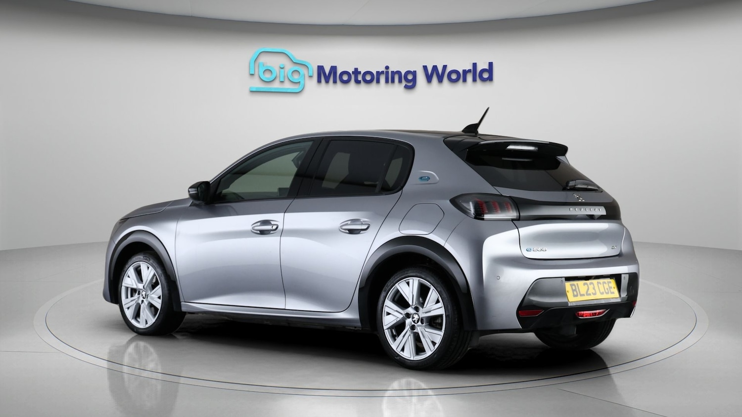 Used Peugeot 208 2023 for sale - 77182102: Photo 5