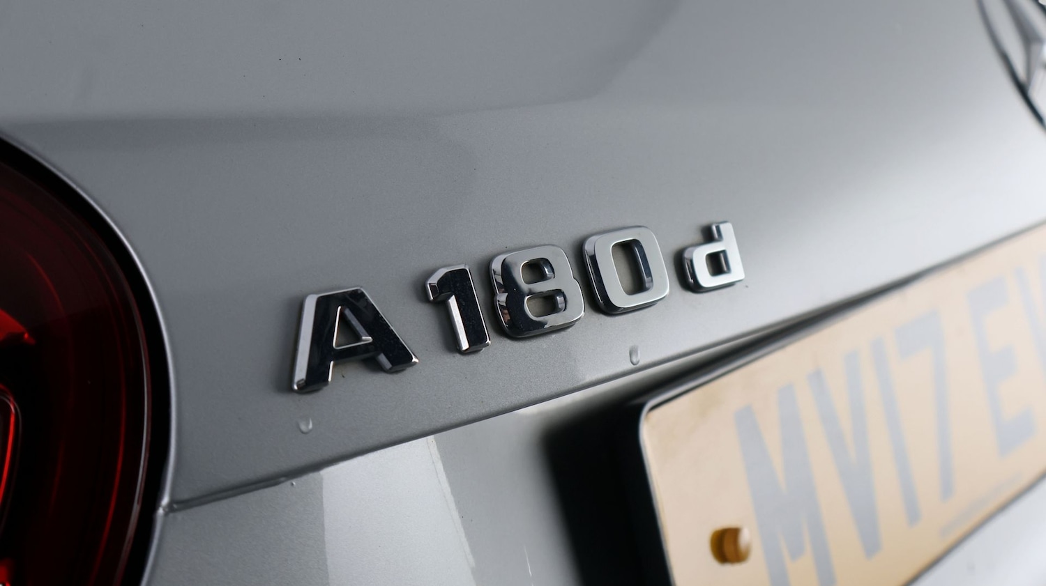 Used Mercedes-Benz A-Class 2017 for sale - 77268877: Photo 20