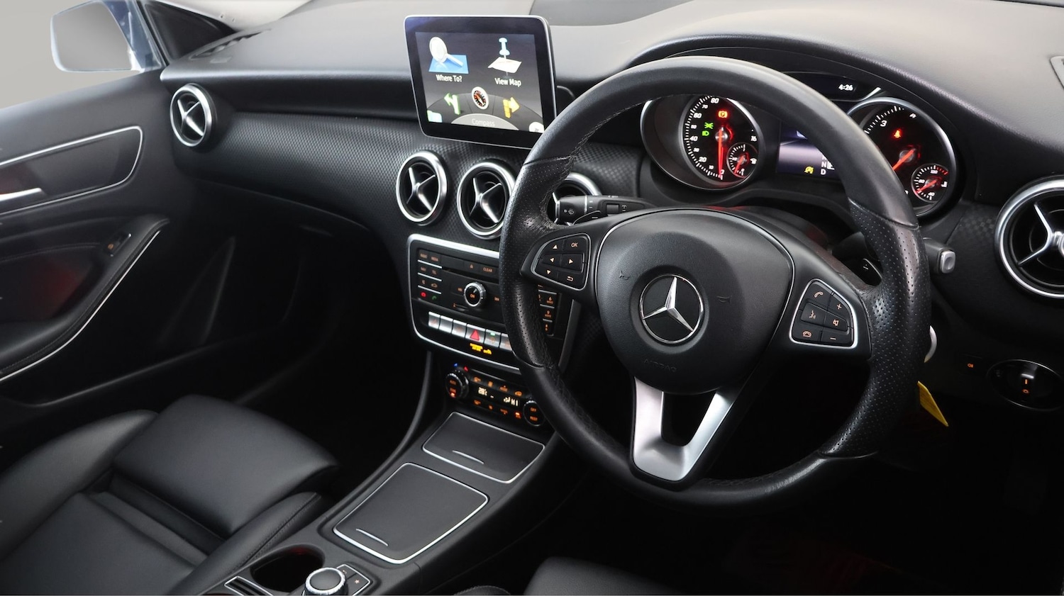 Used Mercedes-Benz A-Class 2017 for sale - 77268877: Photo 9