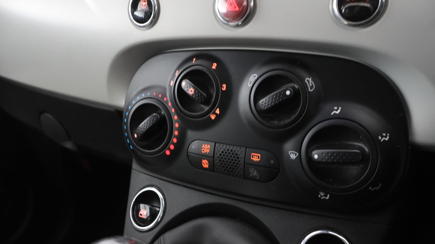 Used Fiat 500 2019 for sale - 78063342: Photo 11