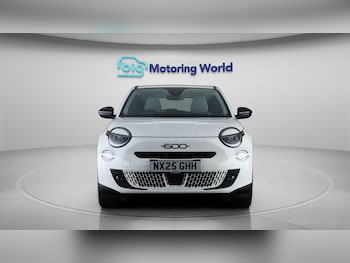 Used Fiat 600 2025 for sale - 77845250: Photo