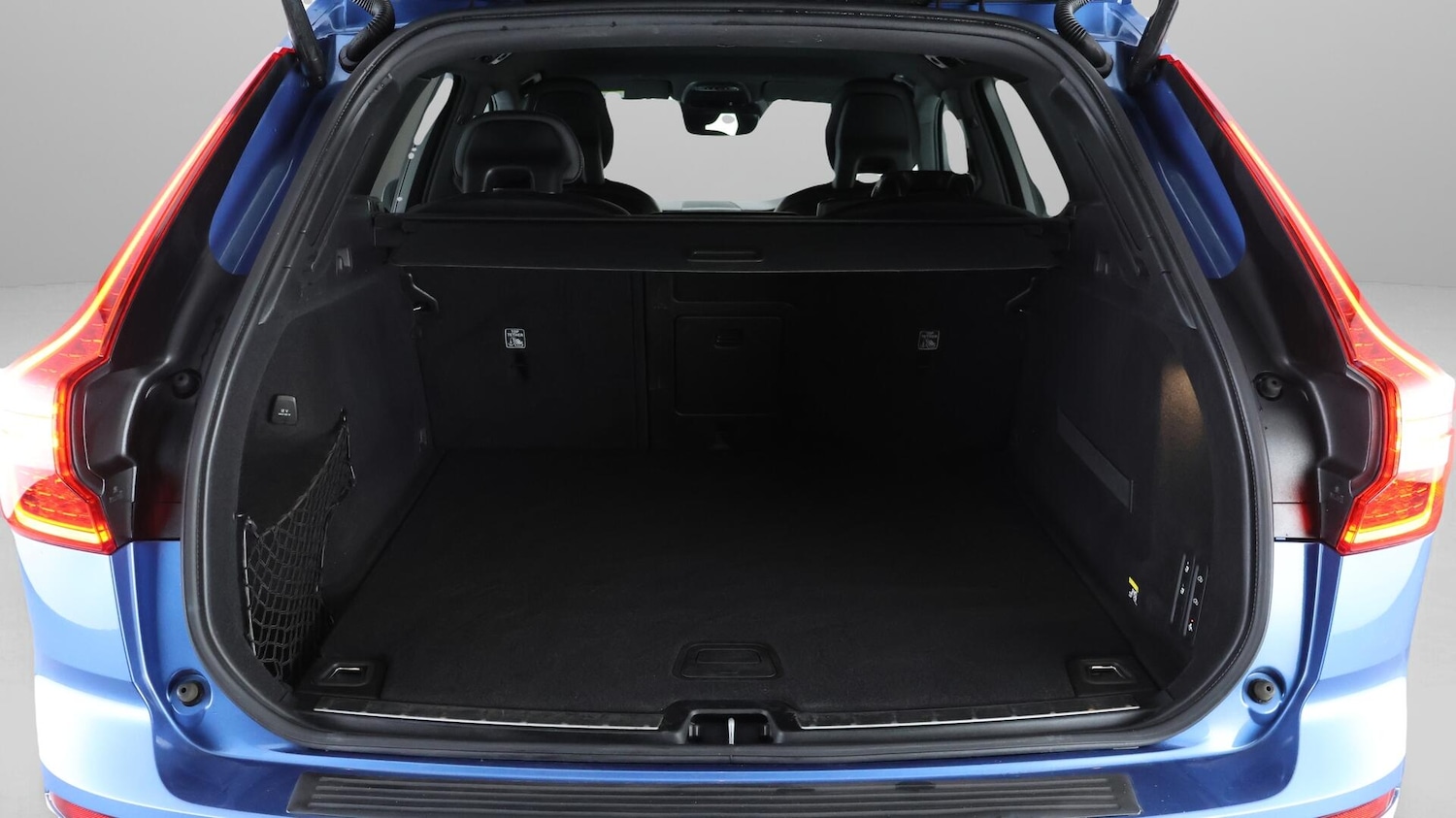 Used Volvo XC60 2018 for sale - 76440677: Photo 18