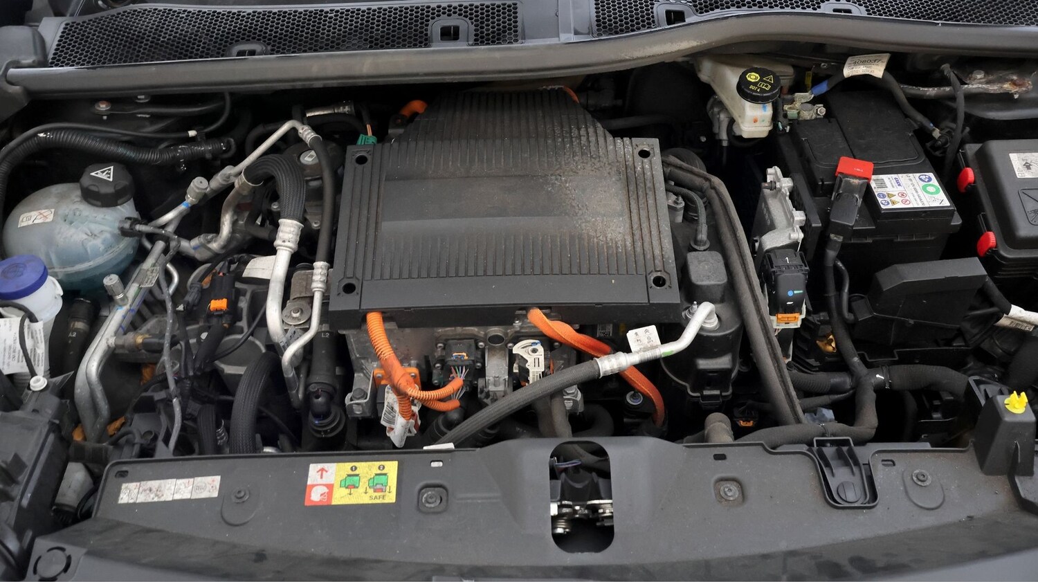 Used Peugeot E-2008 for sale - 77343725: Photo 18