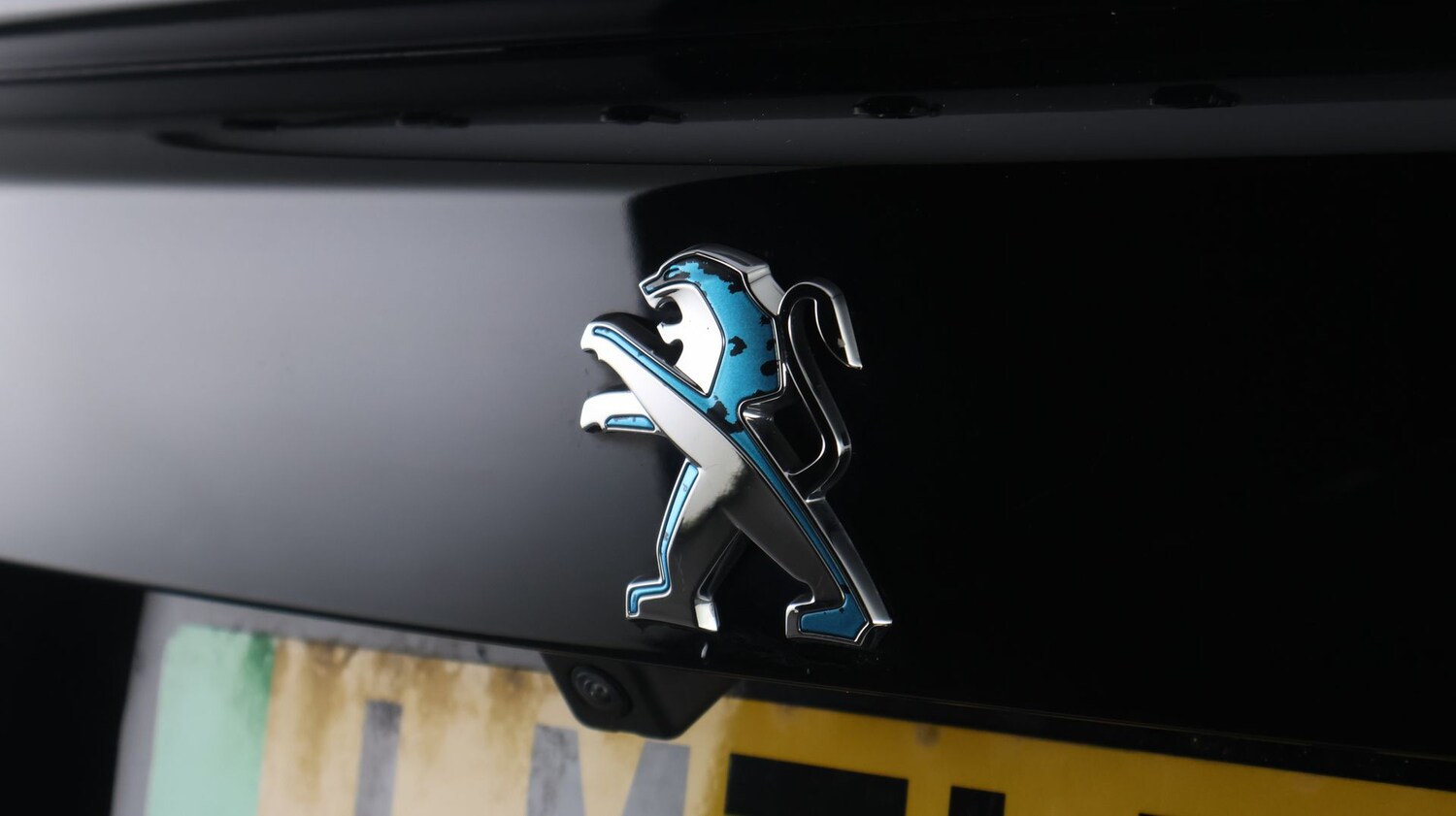 Used Peugeot E-2008 for sale - 77343725: Photo 24