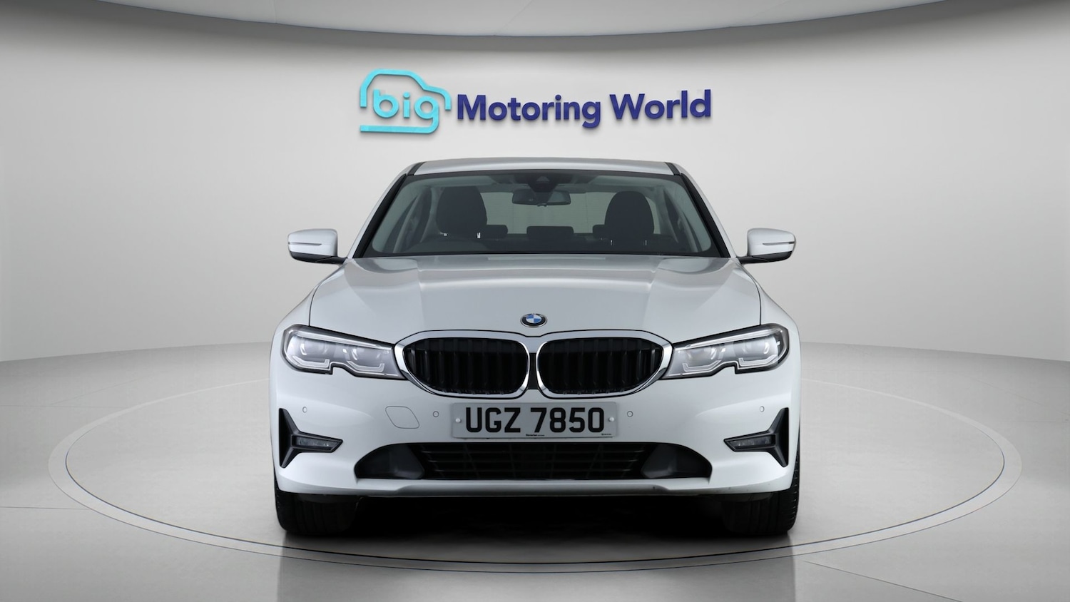 Used BMW 3 Series 2021 for sale - 77840990: Photo 2