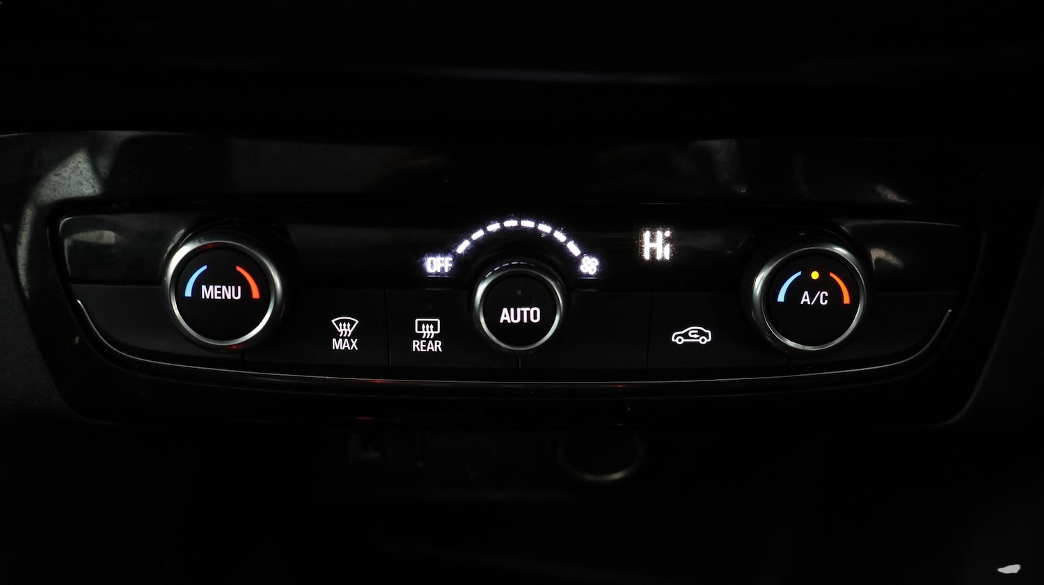 Used Vauxhall Corsa 2022 for sale - 76596987: Photo 13