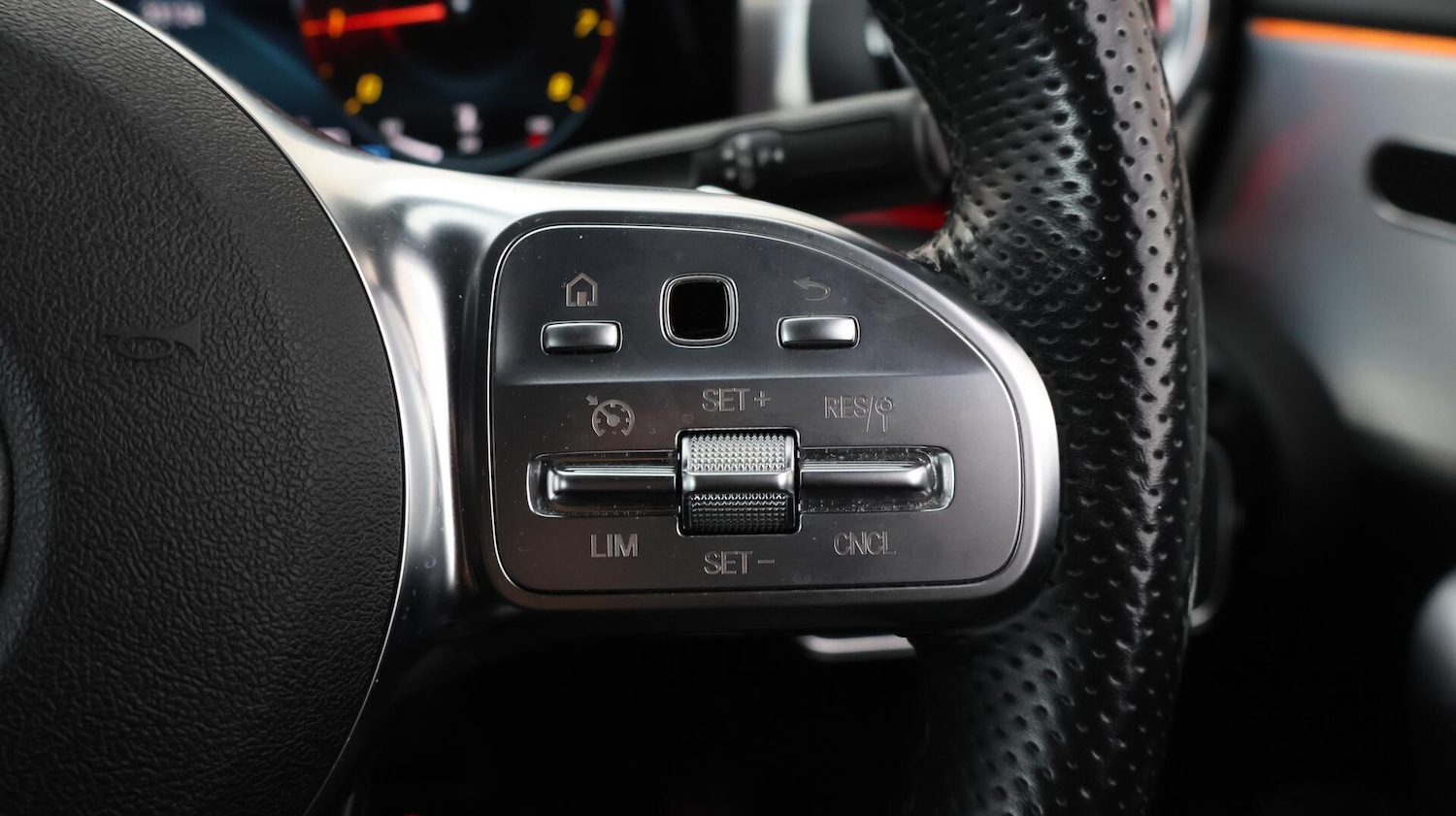 Used Mercedes-Benz CLA 2022 for sale - 76433008: Photo 26