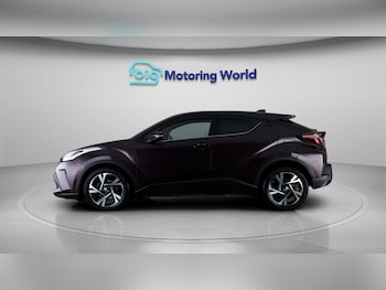 Used Toyota C-HR 2023 for sale - 77375723: Photo